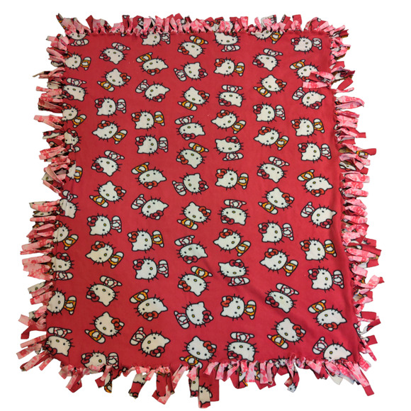 Hello Kitty Fleece Blanket Red Tasseled Size 57x49 All Over Print - Picture 1 of 5
